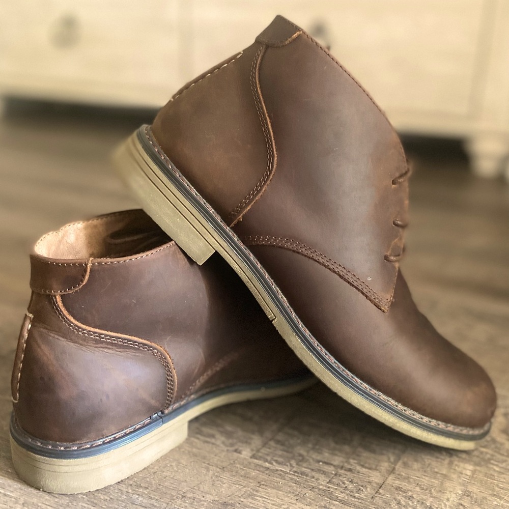 Nunn Bush Leather Chukka Boots Brown Like New! Never worn!